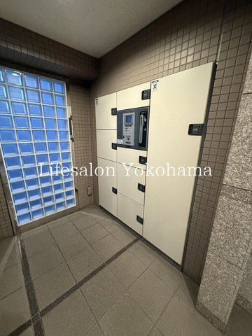 �y���̑��z�@�o���R�j�[