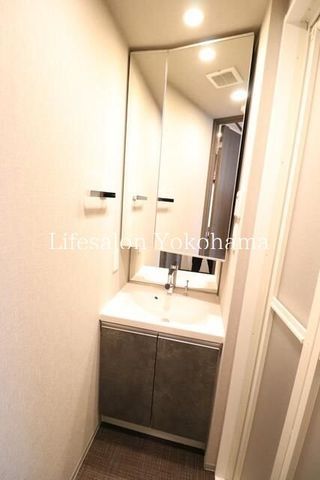 �y���ʏ��z�@