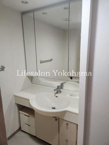 �y���ʏ��z�@