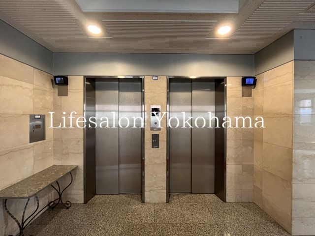 �y���̑��ݔ��z�@