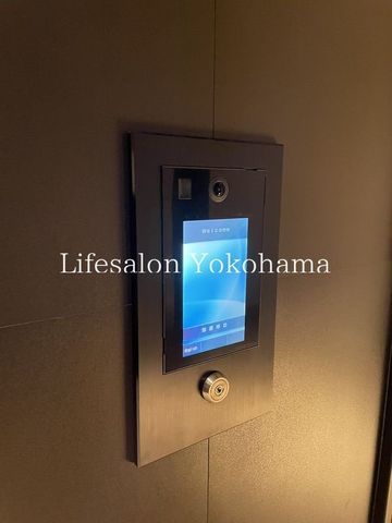 �y���̑��ݔ��z�@