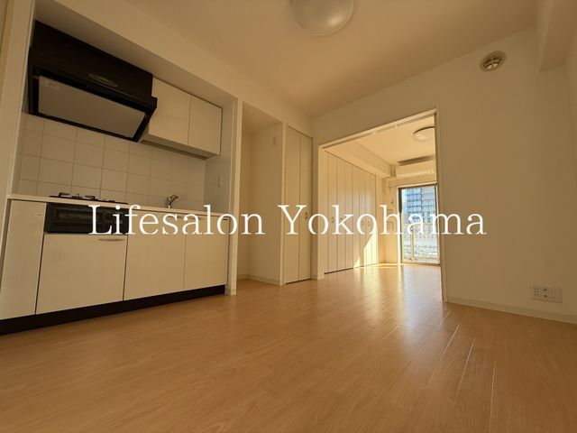 �y���̑������E�X�y�[�X�z�@