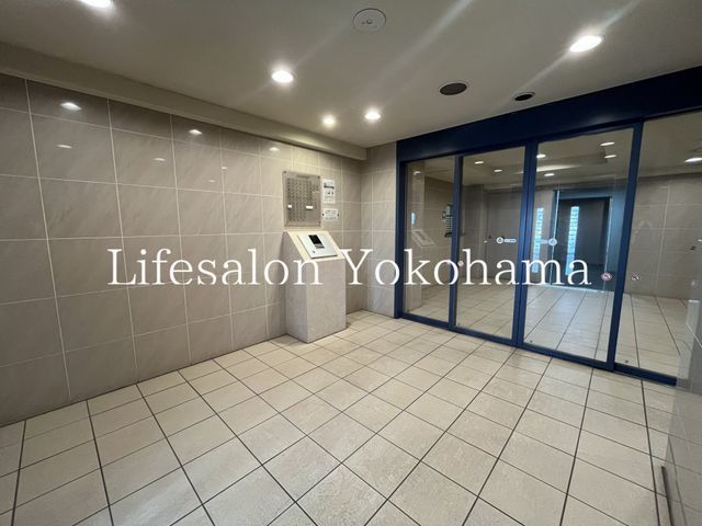 �y���̑��ݔ��z�@