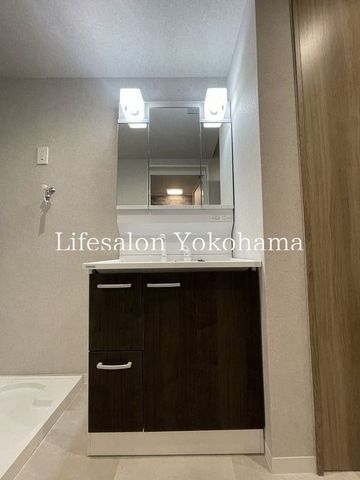 �y���ʏ��z�@