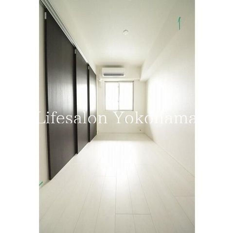 �y���̑������E�X�y�[�X�z�@