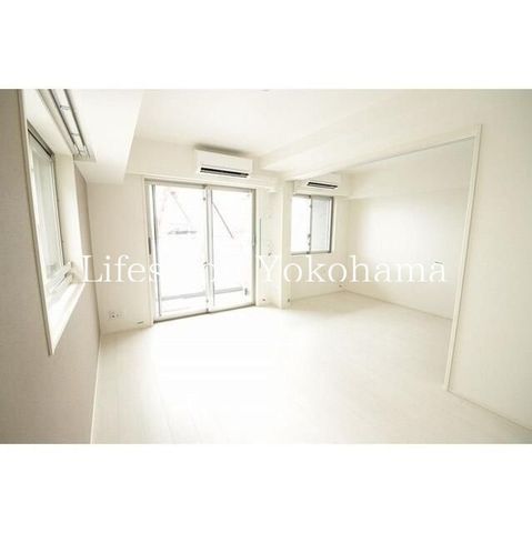 �y���ԁE���r���O�z�@