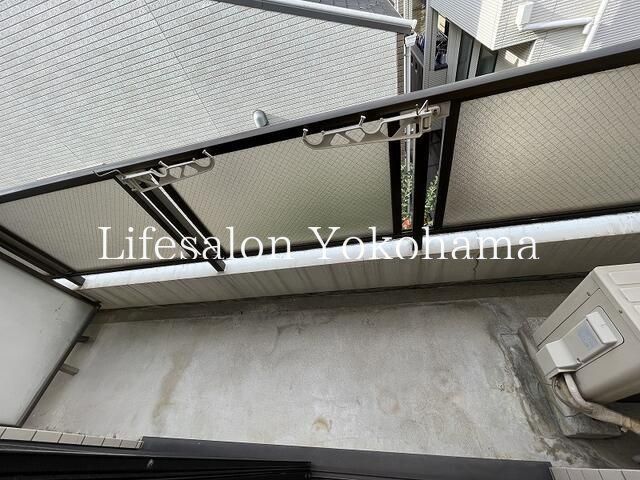 �y�o���R�j�[�z�@