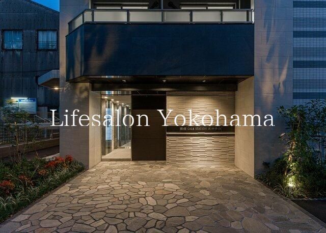 �y�G���g�����X�z�@