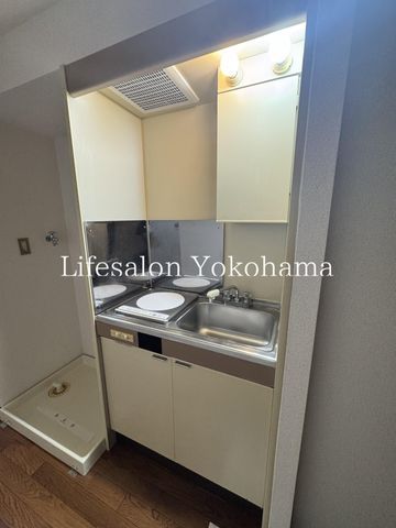 �y�L�b�`���z�@