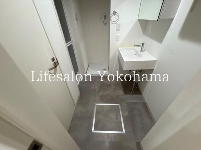 �y���ʏ��z�@