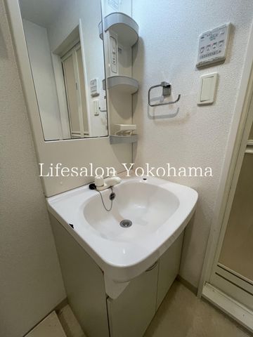 �y���ʏ��z�@