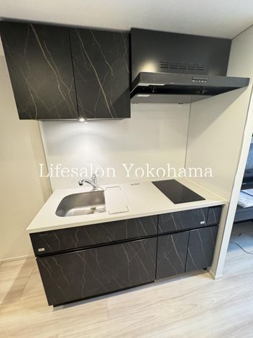 �y�L�b�`���z�@