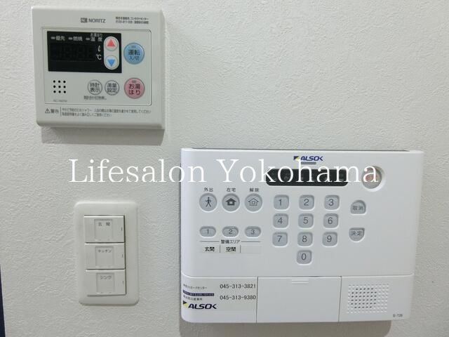 y̑ݔz@
