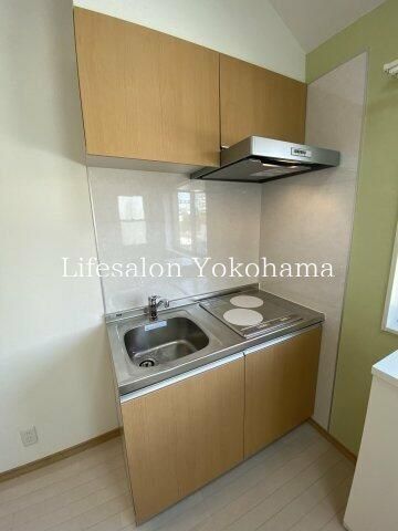 �y�L�b�`���z�@