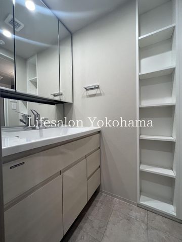 �y���ʏ��z�@