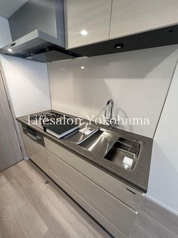 �y�L�b�`���z�@