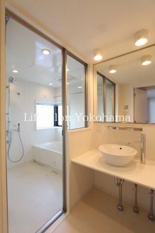 �y���ʏ��z�@