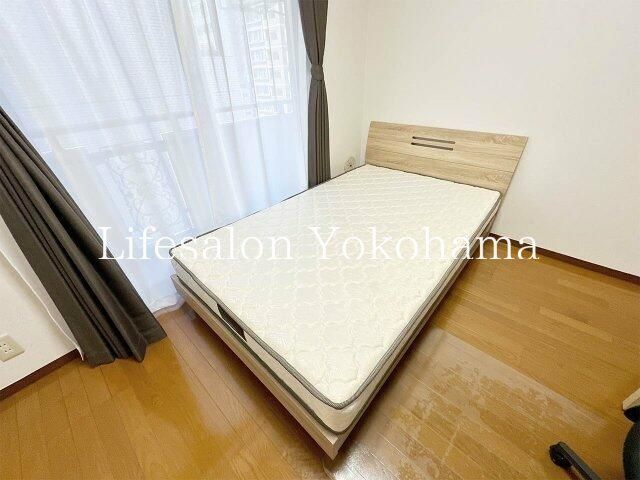 �y���ԁE���r���O�z�@