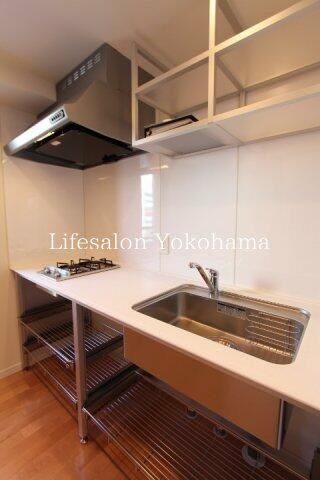 �y�L�b�`���z�@