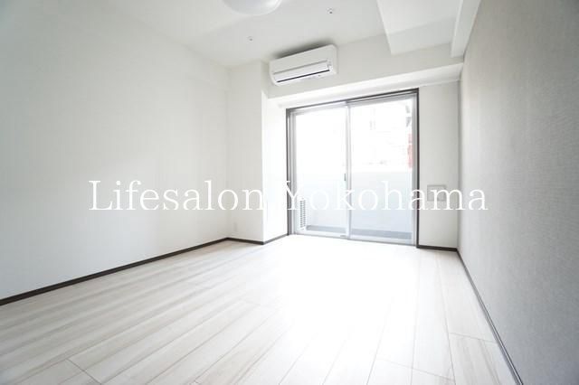 �y���ԁE���r���O�z�@