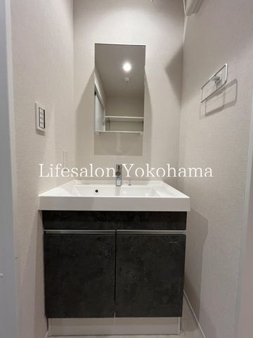 �y���ʏ��z�@