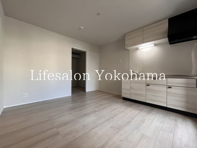 �y���̑������E�X�y�[�X�z�@