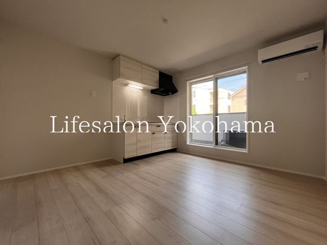 �y���ԁE���r���O�z�@