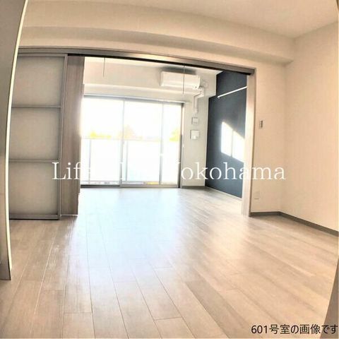 �y���ԁE���r���O�z�@