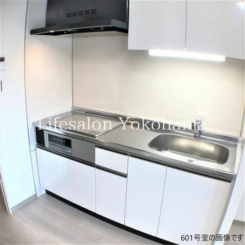 �y�L�b�`���z�@