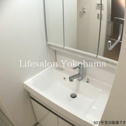 �y���ʏ��z�@