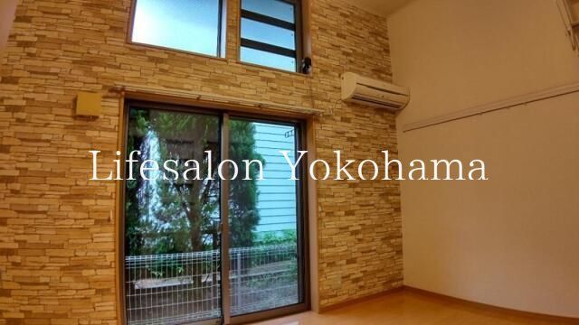 �y���̑��ݔ��z�@