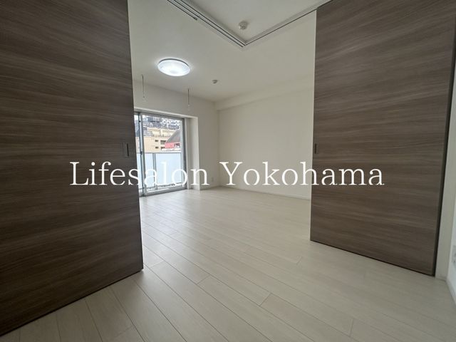 �y���̑������E�X�y�[�X�z�@