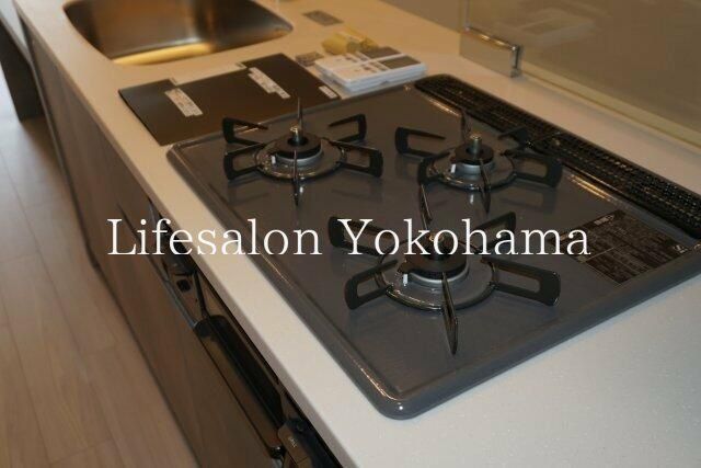 �y���̑��ݔ��z�@