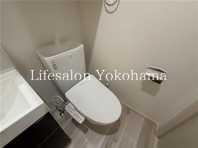 �y�g�C���z�@