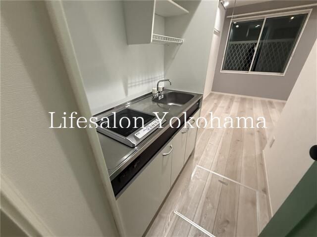 �y�L�b�`���z�@