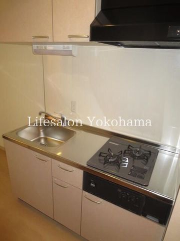 �y�L�b�`���z�@