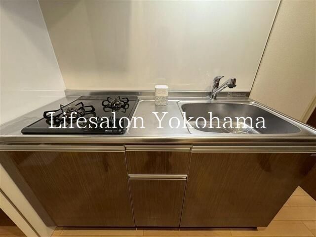 �y�L�b�`���z�@