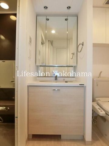 �y���ʏ��z�@