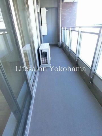 �y�o���R�j�[�z�@