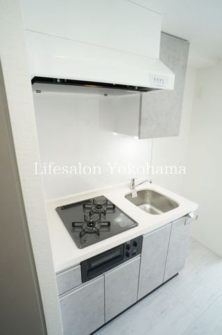 �y�L�b�`���z�@