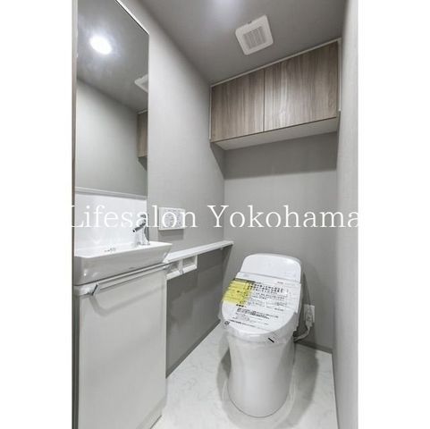 �y�g�C���z�@