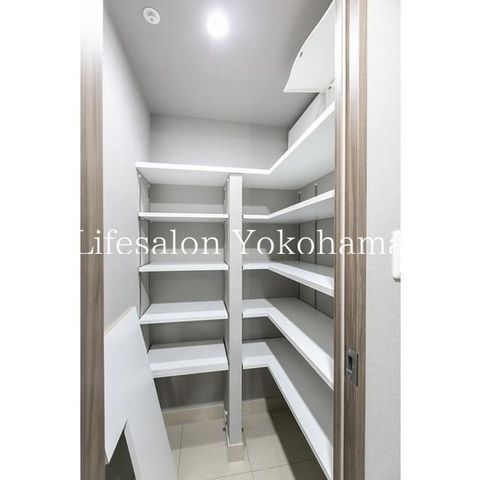 �y���ցz�@