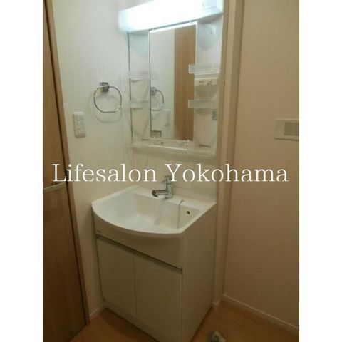 �y���ʏ��z�@