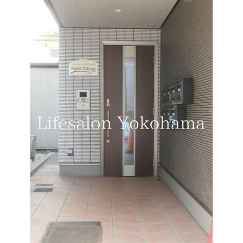 �y�G���g�����X�z�@