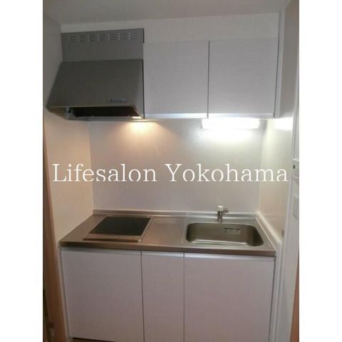 �y�L�b�`���z�@