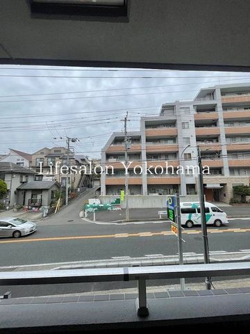 �y�o���R�j�[�z�@