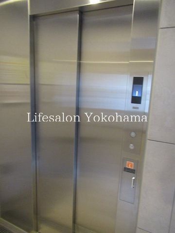 �y���̑��ݔ��z�@