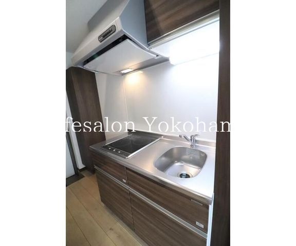 �y�L�b�`���z�@