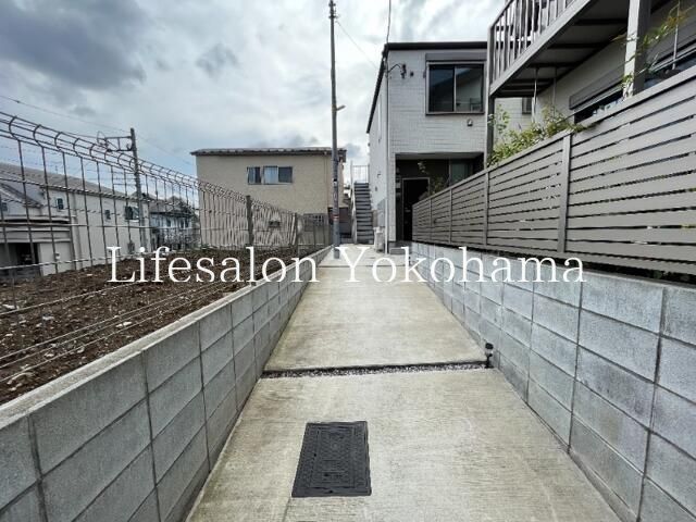 �y�G���g�����X�z�@