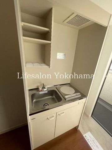 �y�L�b�`���z�@